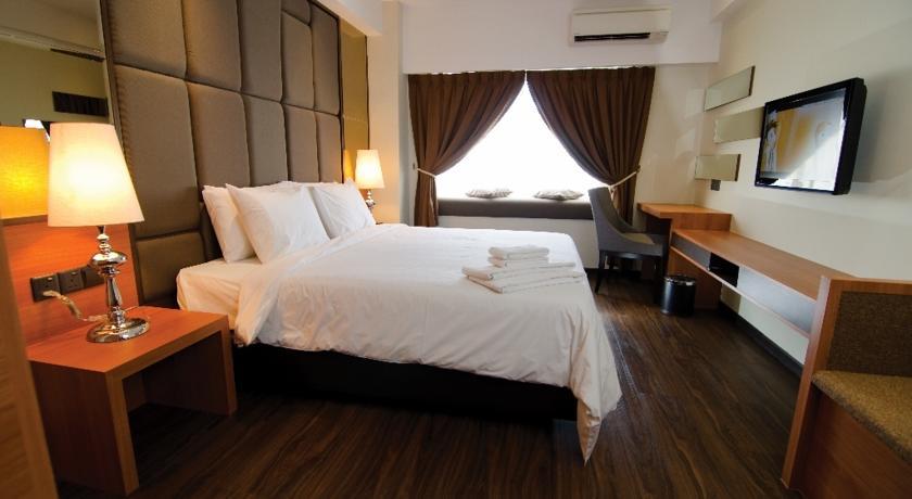 C'Haya Hotel Kota Kinabalu Room photo
