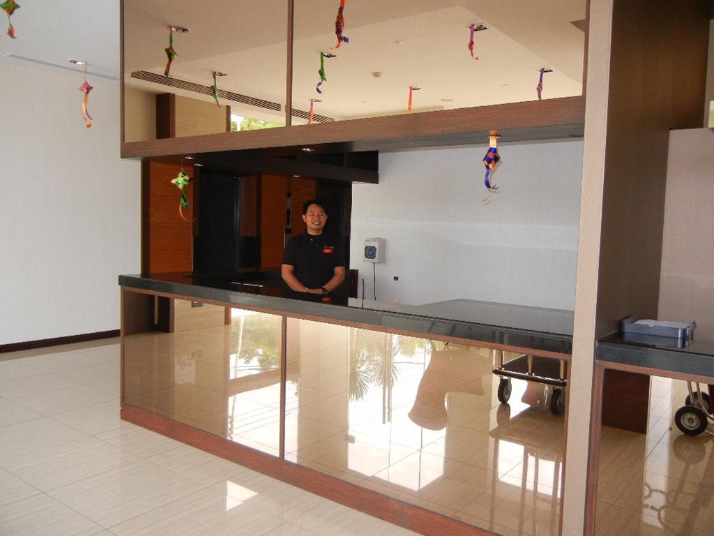 C'Haya Hotel Kota Kinabalu Exterior photo